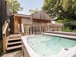 Lodge 4