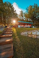 Motel Long Lake and Cottages