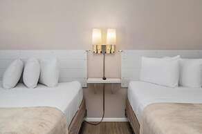 Beach Bum West-O Motel