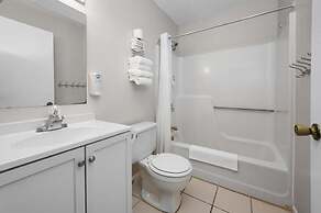 Beach Bum West-O Motel