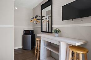 Beach Bum West-O Motel