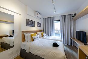 Smart Charlie Parque Augusta Mackenzie