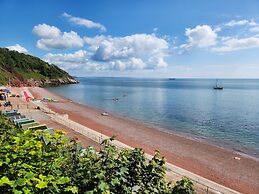 ROSE COURT HOLIDAY APARTMENTS