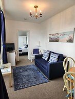 ROSE COURT HOLIDAY APARTMENTS