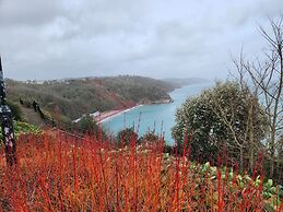 ROSE COURT HOLIDAY APARTMENTS