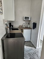 ROSE COURT HOLIDAY APARTMENTS