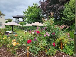 ROSE COURT HOLIDAY APARTMENTS