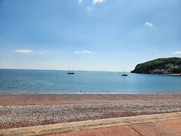 ROSE COURT HOLIDAY APARTMENTS