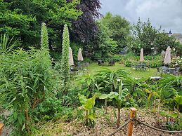 ROSE COURT HOLIDAY APARTMENTS