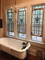 The Bird & Butterfly Inn