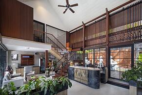 Kanhara Villas by Pramana Villas