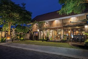 Kanhara Villas by Pramana Villas