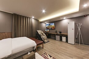 Daegu Seongseo Hotel Series 5.0
