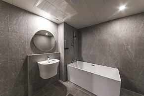 Daegu Seongseo Hotel Series 5.0