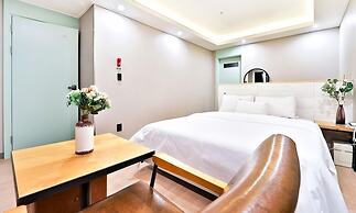 Daegu Seongseo Hotel Series 5.0