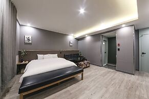 Daegu Seongseo Hotel Series 5.0
