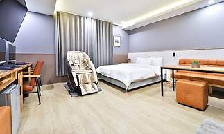 Daegu Seongseo Hotel Series 5.0