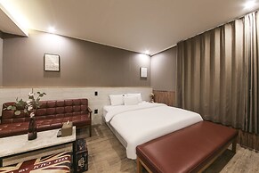 Daegu Seongseo Hotel Series 5.0