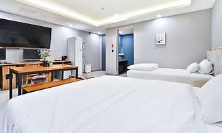 Daegu Seongseo Hotel Series 5.0