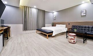 Daegu Seongseo Hotel Series 5.0