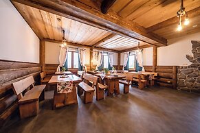 Zapotoczny Residence