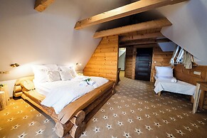 Zapotoczny Residence