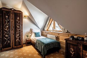 Zapotoczny Residence