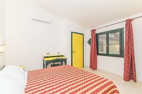 1 Ala Birdi Cottage 150m From The Beach
