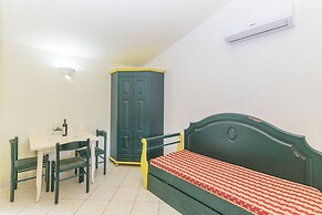 9 Ala Birdi Cottage 150m From The Beach