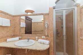 13 Ala Birdi Cottage 150m From The Beach