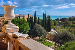 La Paloma Blanca Hotel