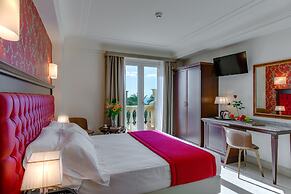 La Paloma Blanca Hotel