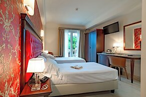 La Paloma Blanca Hotel