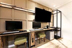 Hotel Yeogieutte Dongdaegu