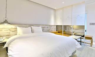 Hotel Yeogieutte Dongdaegu