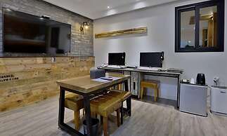 Hotel Yeogieutte Dongdaegu