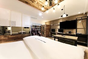 Hotel Yeogieutte Dongdaegu