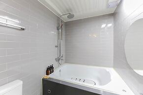 Hotel Yeogieutte Dongdaegu