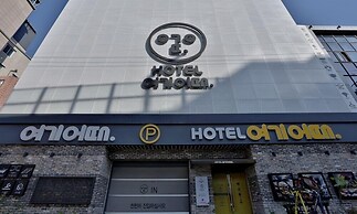 Hotel Yeogieutte Dongdaegu