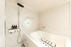 Hotel Yeogieutte Dongdaegu