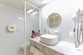 Hotel Yeogieutte Dongdaegu
