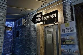 Hotel Yeogieutte Dongdaegu