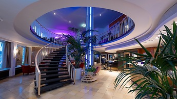 Hessenland Hotel by Stay Awesome