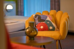 Hessenland Hotel by Stay Awesome