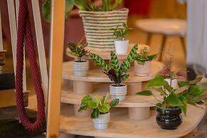 Hessenland Hotel by Stay Awesome