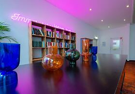 Hessenland Hotel by Stay Awesome