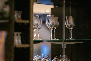 Hessenland Hotel by Stay Awesome