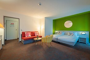 Hessenland Hotel by Stay Awesome