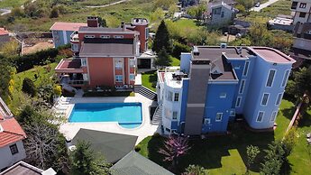 Treekos Suite Hotel Istanbul Airport