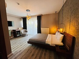 Treekos Suite Hotel Istanbul Airport